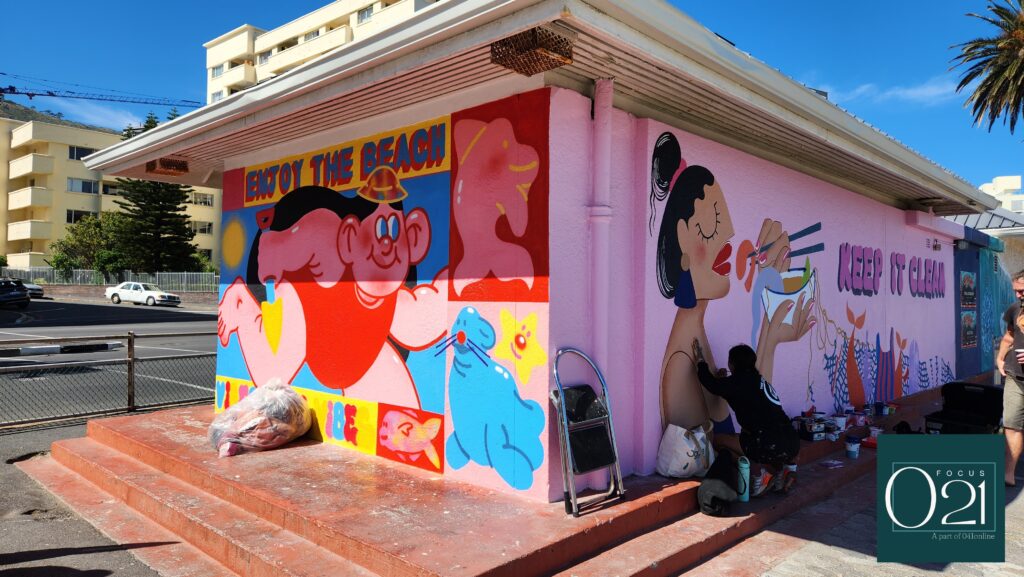 Colorful Seawalls Bring Together Artists For Oceans