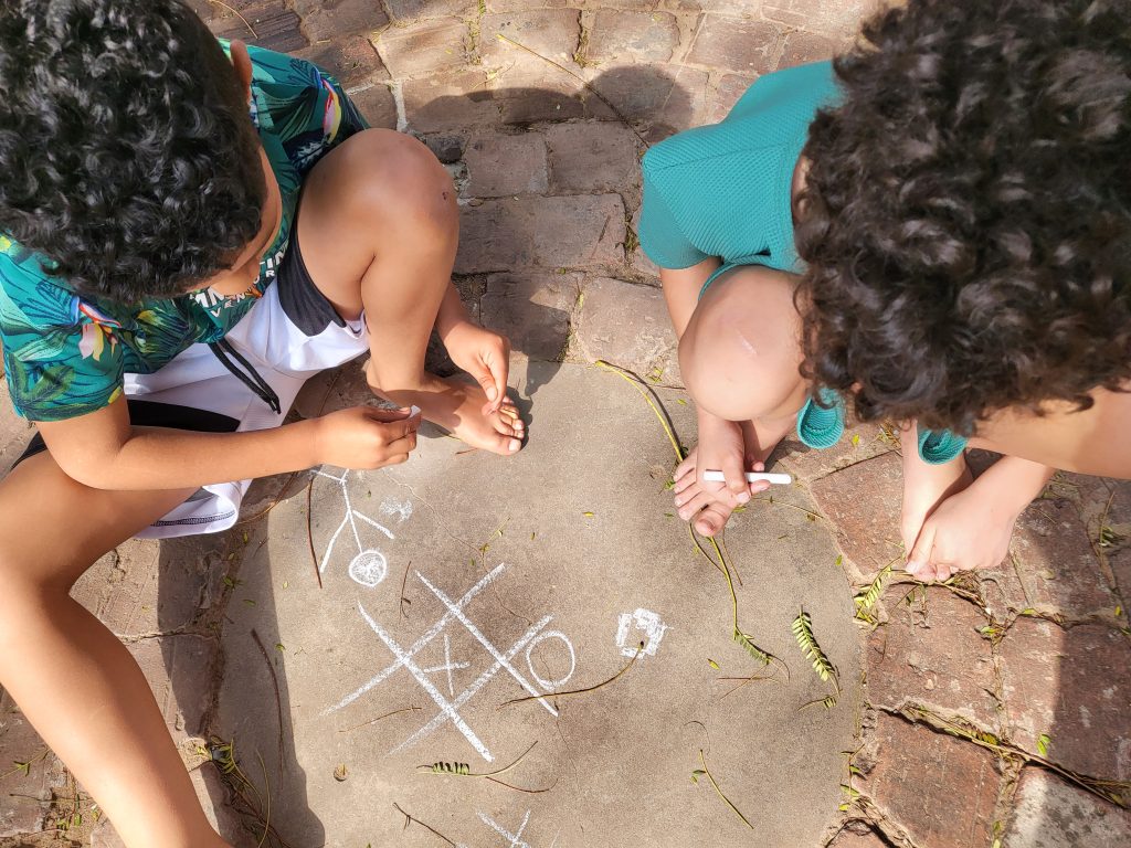 Fun with Sidewalk Chalk: Creative Activities for Kids this school holiday