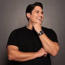 From Retreat to Luxury Brands: How Reagan Clay is Shaping the Story of Premium Wine and Champagne